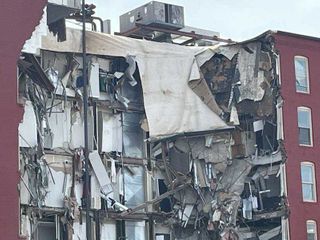 Details expected for collapsed Davenport building demolition plans