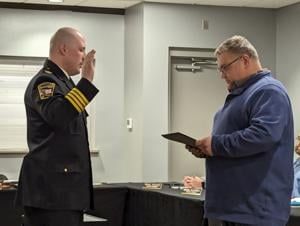 Interim Eldridge police chief sworn into permanent position