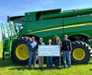 Sinclair donates $25,000 to Muscatine County Fairgrounds event center