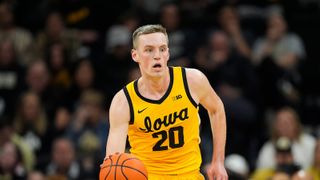 Iowa’s Payton Sandfort to return for his senior men’s basketball season 
