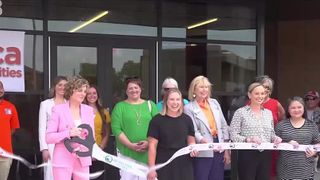  YWCA Quad Cities holds ribbon cutting for new facility 