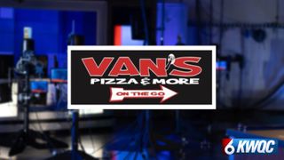  Van’s Pizza & More On The Go consolidates ‘The Plex Area’ location into LeClaire location 