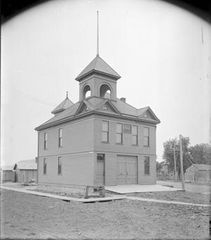 Memories of Muscatine: Kaiser Fire House