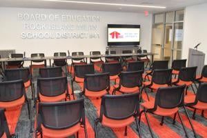 Rock Island-Milan approves superintendent salary increase, hears opposition
