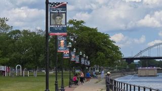 Davenport honors veterans, active duty members with riverfront banners
