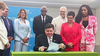  Pritzker signs health care legislation