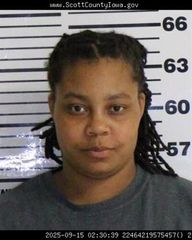 Multiple charges filed after early morning fight at Davenport grocery store