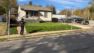  Police presence at house in Davenport 