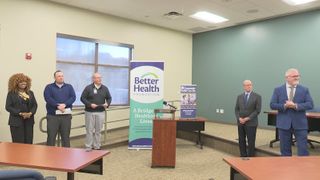 ‘Absolutely a crisis’: Local group awards $1M to improve prenatal care in Quad-Cities area