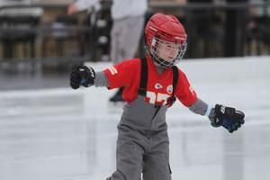 Bettendorf announces opening date, special events for The Landing Ice Rink