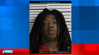  Escaped murderer fights extradition to Illinois