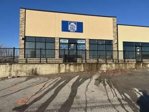 Davenport shooting kills 2 people, injures another early Friday