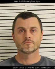 Davenport golf instructor and musician charged with continuous sexual abuse of a child
