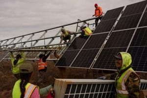 Davenport postpones vote on new solar rules, council voices concerns about land use