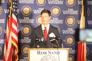 Iowa Supreme Court rules state auditor's office can represent itself in Davenport case