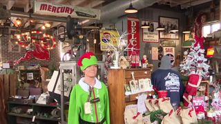  Christmas in LeClaire offers fun, helps make up for Small Business Saturday 