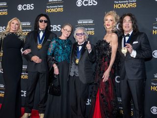 Tributes, not politics, play center stage as Trump hosts the Kennedy Center Honors