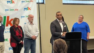 Emergency shelter opens in Quad Cities as wind chills drop to 30 below