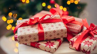 Wrap up holiday shopping at Davenport Central's Craft & Vendor Fair