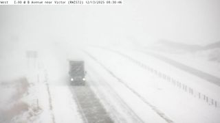 Westbound lanes of I-80 closed due to major crash in Cedar County, Iowa