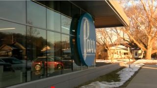 Parr Instrument cuts ribbon on new expansion in Moline