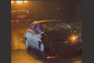 Cars towed from early-morning crash in downtown Davenport