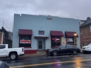 Players, sports bar, to close in East Village of Davenport