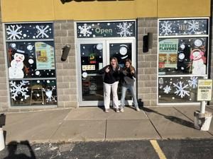 Sherrard High students start new window painting project across the Quad Cities