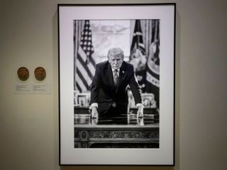 National Portrait Gallery removes impeachment references next to Trump photo