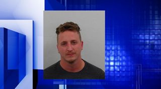 Galesburg man arrested, accused in gas station burglary