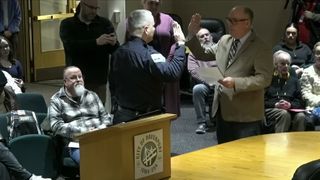  6 new police officers sworn in at Davenport City Council 