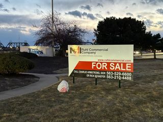 For-sale sign appears at former Quad-City Times building in Davenport