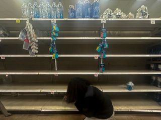 Tens of millions of Americans brace for winter weather blast