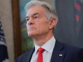 Medicare Advantage insurers face new curbs on overcharges in Trump plan