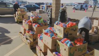 Muscatine Mobile Food Pantry fights hunger, stigma of food insecurity