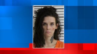 Crime Stoppers: Woman wanted by Bettendorf police 