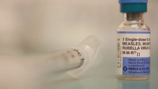  Iowa lawmakers advance bill to eliminate school vaccine requirements