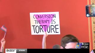 Iowa Republicans advance bill on parenting based on biological sex