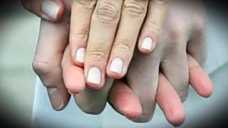 Signs to look for in teen dating violence