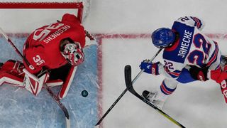  Gold medal favorite US women dominate a Canada team missing its captain in 5-0 win 