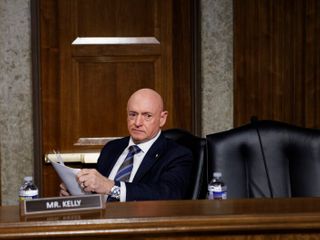 Judge approves Mark Kelly's request for preliminary injunction against Pete Hegseth