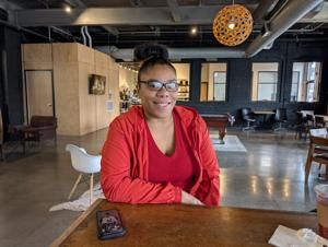 East Moline mother of 7 works to earn her bachelor's degree in remembrance of her own mom