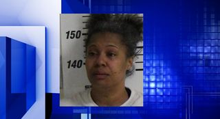 Davenport woman arrested; accused of assault with fire extinguisher, pocketknife