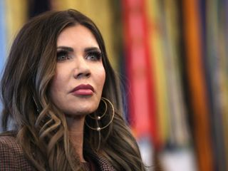 Trump fires Kristi Noem as DHS chief, names Sen. Markwayne Mullin to replace her