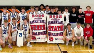 Two teams, one community; Bellevue supports two schools at state tournament