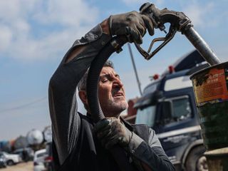 Iran retaliates after Israel kills two top Iranian officials