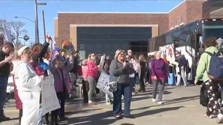 Davenport Central show choir wins big in Florida, takes 1st place