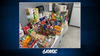  Donations continue coming in for TSA workers, organizers say