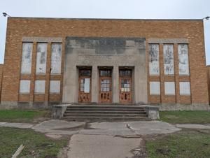 East Moline School District to sell Hoffman School site 40 years after closure