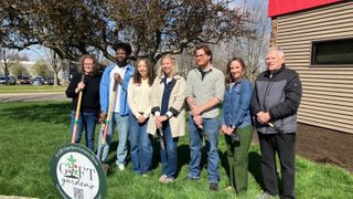 Gardening, generosity and partnership growing in QC healthy food program